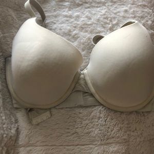 White t-shirt bra
